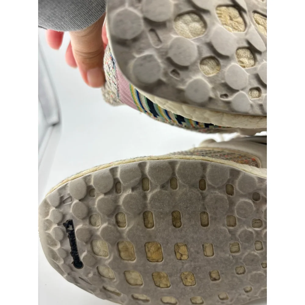 Women's Adidas Ultra Boost Athletic Shoes Size 10 Beige Multi-color